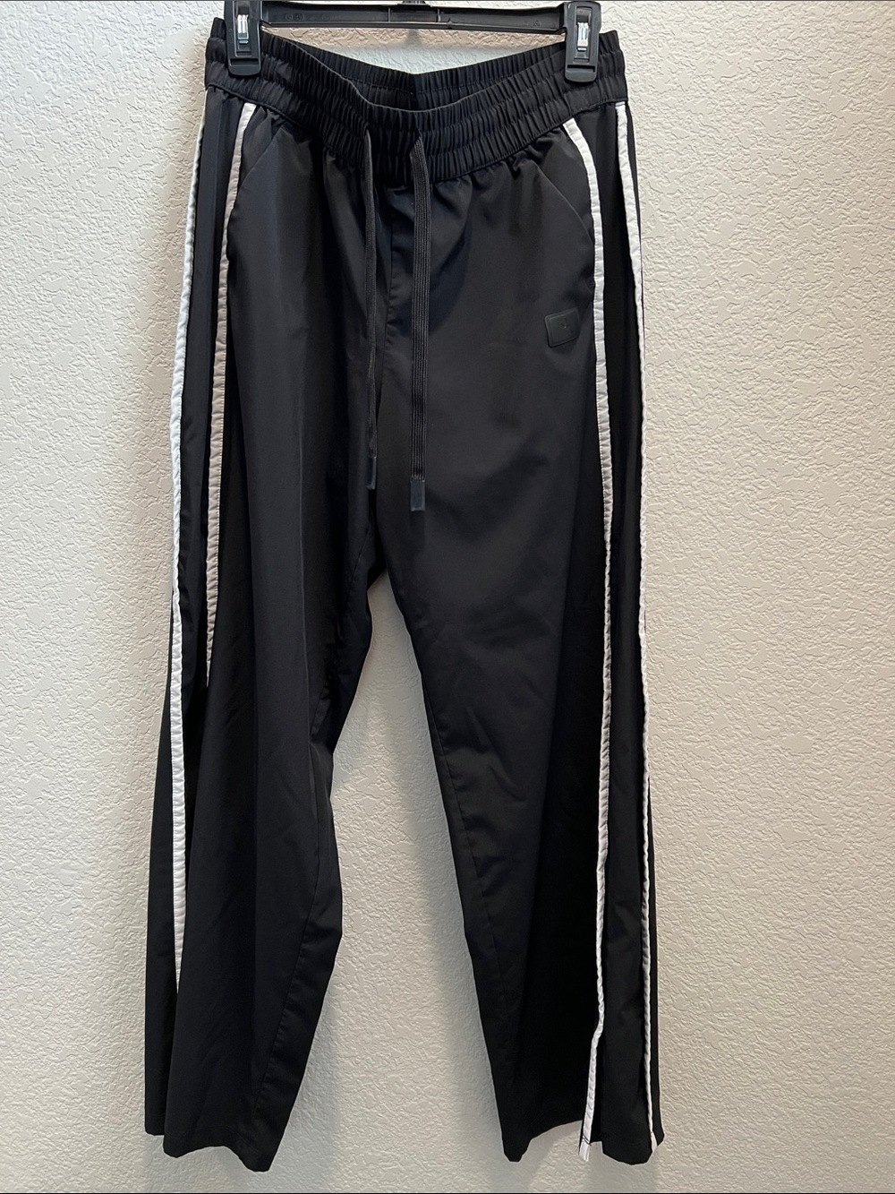 JoyLab Black/white baggy track pants